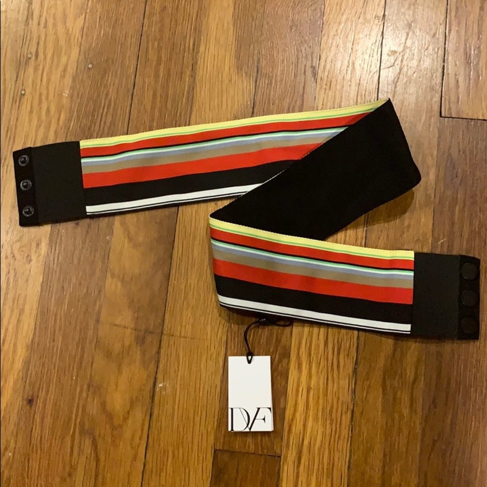 DVF wide ribbon belt with elastic snap back L